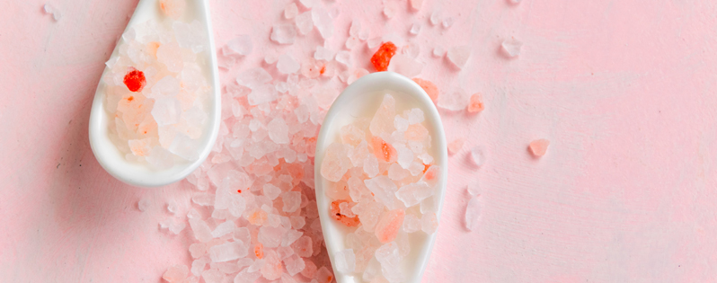 Come preparare una soluzione idrosalina con sale himalayano