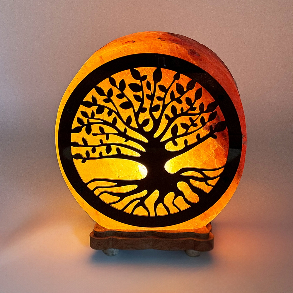 Foto principale Lampada di Sale Himalayano Rosa scolpita Rotonda Albero della vita 5 kg con luce calda e base in legno